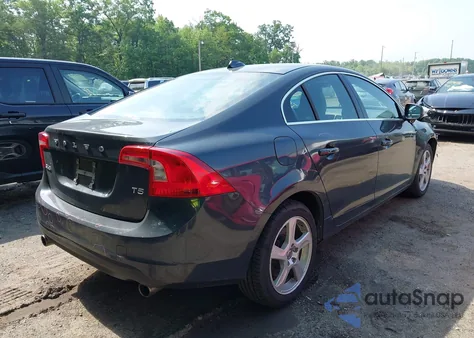 2013 Volvo S60 T5 from USA, damaged, VIN YV1612FS8D2209602
